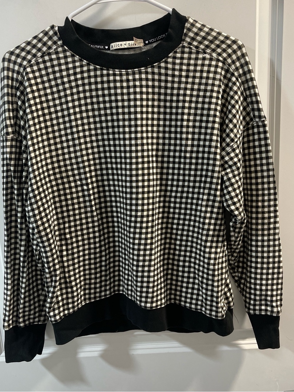 Alice + Olivia Black & White Gingham Crewneck Have One Hole